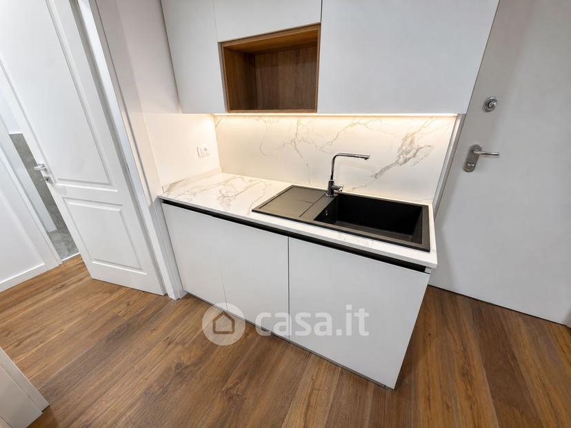 Bilocale in Via Castrofilippo 35 — foto 9 di 26