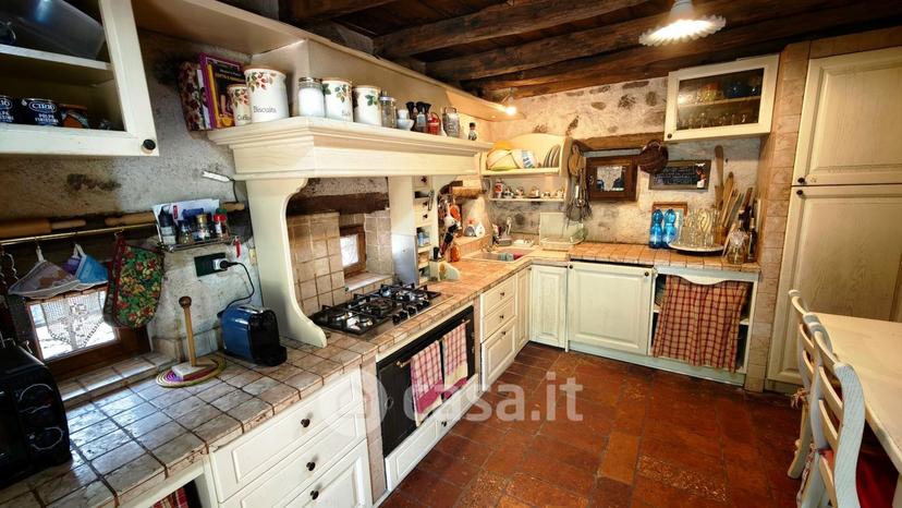 Villa in Località Pirle — foto 38 di 38