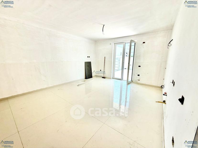 Villa in Via Francesco Saverio Nitti — foto 5 di 31