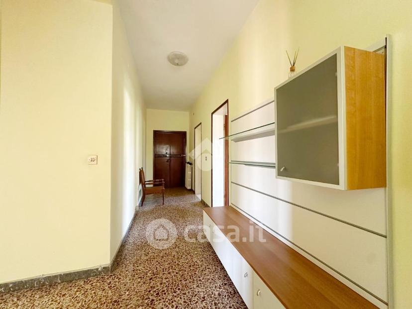 Trilocale in Via delle Pinete 50 — foto 5 di 33