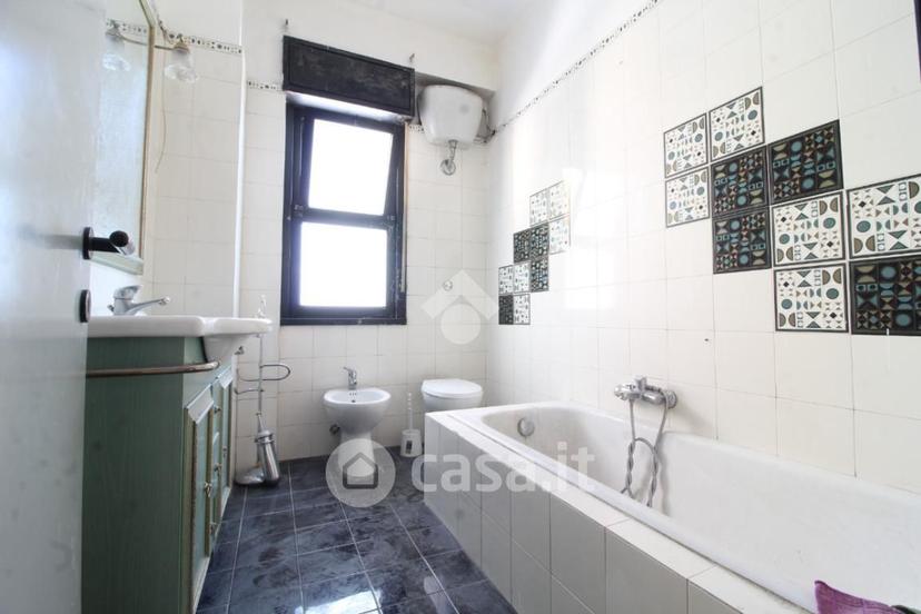 Quadrilocale in Via Antonino Cutroneo 33 — foto 17 di 18