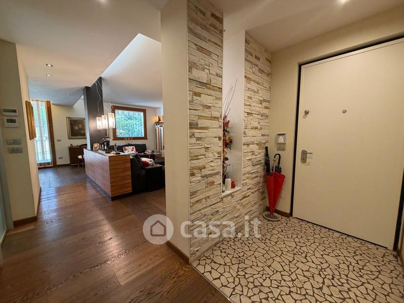 Quadrilocale in Via dei Tigli — foto 33 di 43