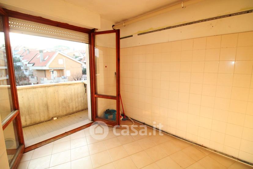 Trilocale in Via Friuli 100 — foto 15 di 35