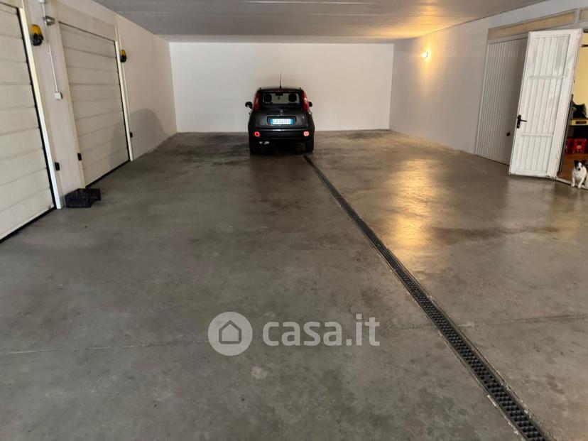 Villa in Via Falcone Giovanni — foto 107 di 122