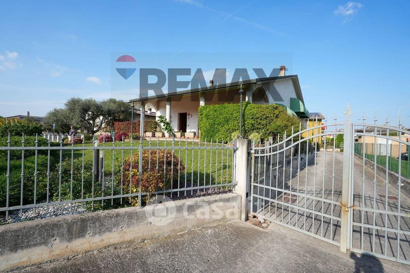 Villa in Via San Giovanni Bosco 1 — foto 14 di 30