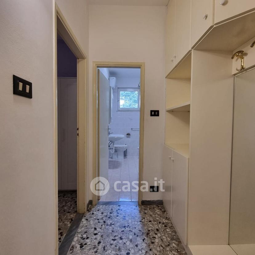 Stanza in Via Cecco di Pietro — foto 4 di 10