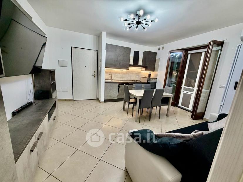 Trilocale in Via Lucca 32 — foto 20 di 33
