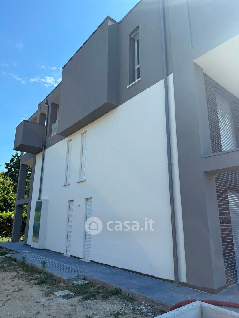 Quadrilocale in Via Francesco Petrarca — foto 6 di 20