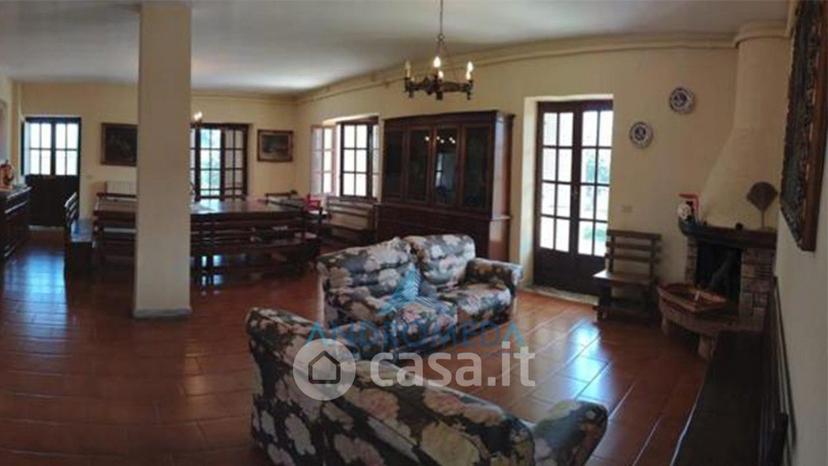 Villa in II Vico Rivoli — foto 12 di 20