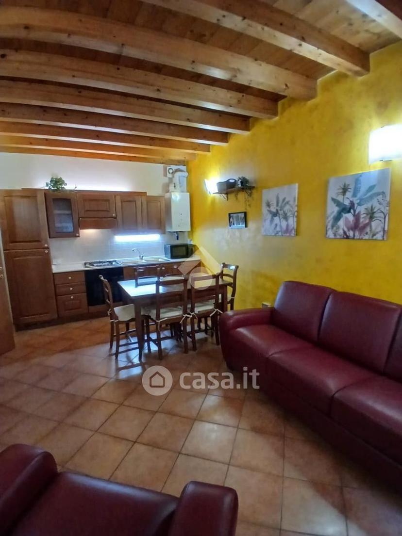 Bilocale in Via dei Racchetti 14 — foto 8 di 12