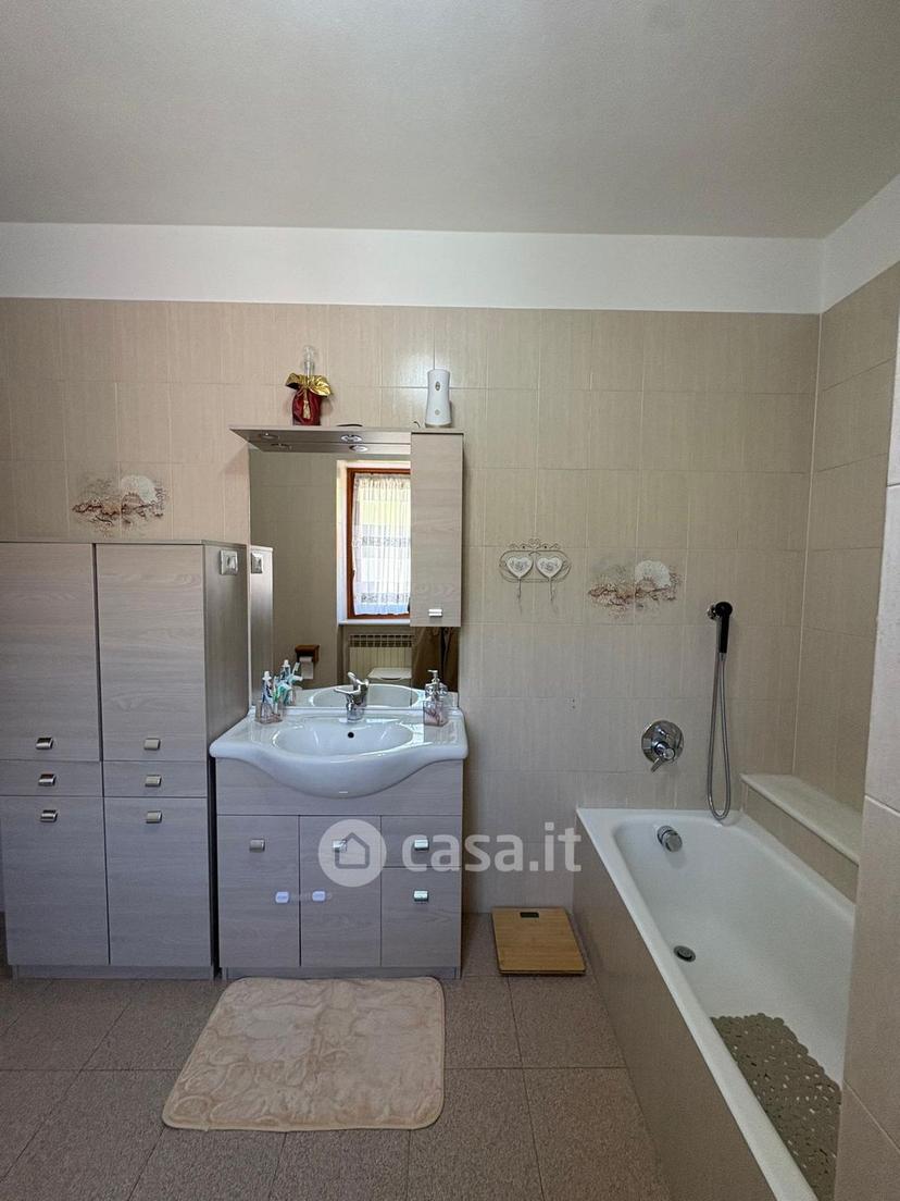 Appartamento in Vicolo della Torre 10 — foto 8 di 75