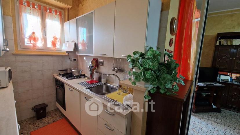 Quadrilocale in Via Alba 24 — foto 2 di 33
