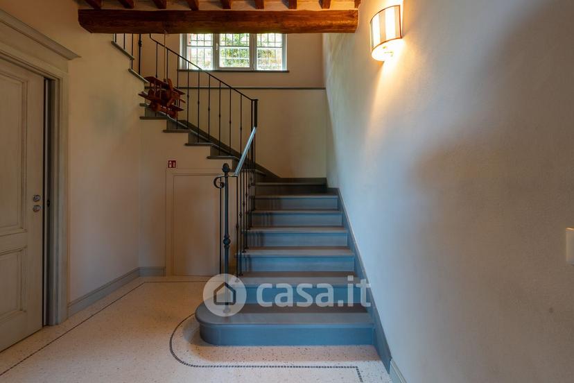 Villa in Via Giorgio Byron 52 — foto 25 di 32