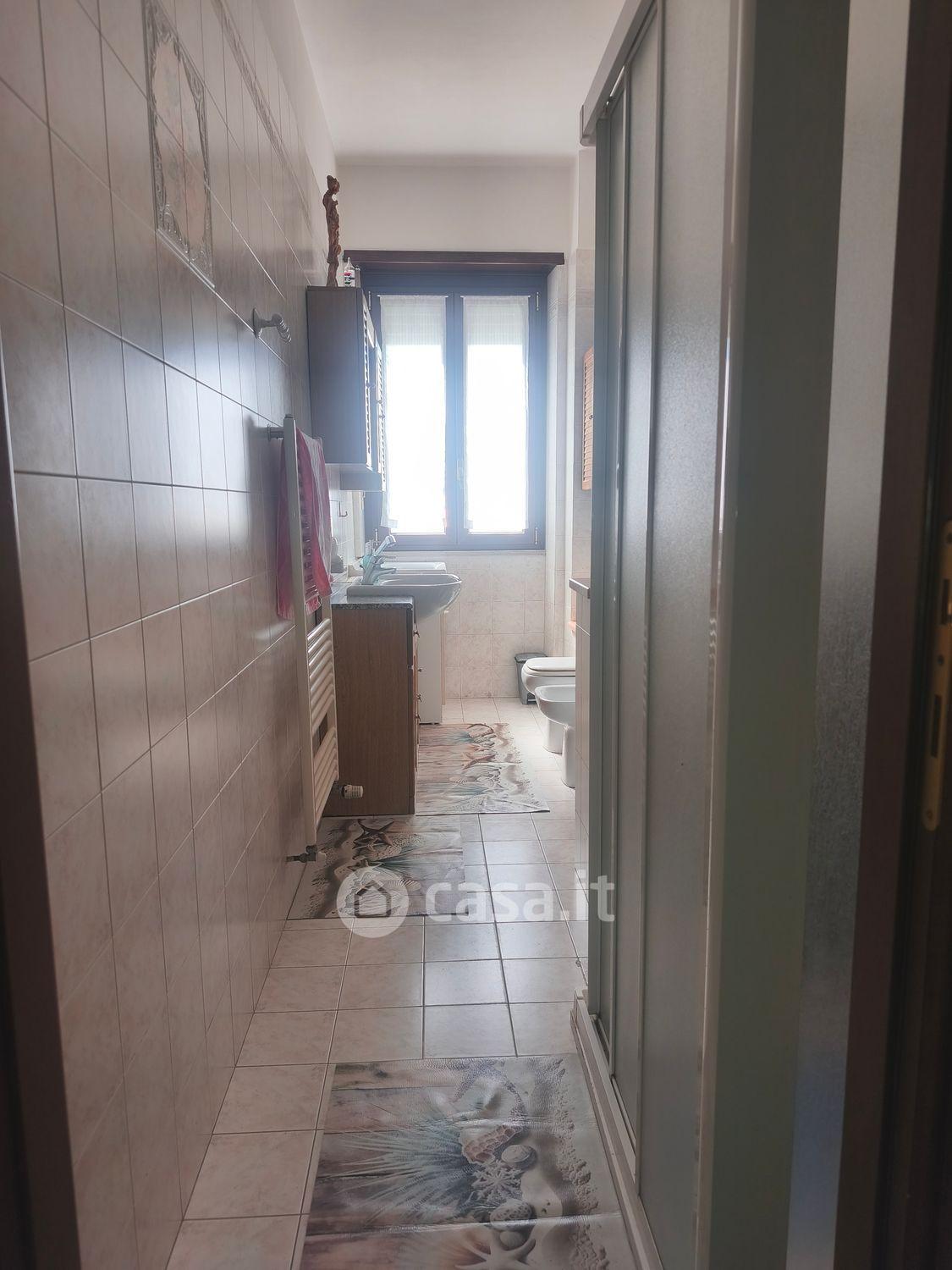 Stanza in Via Castagnevizza 32