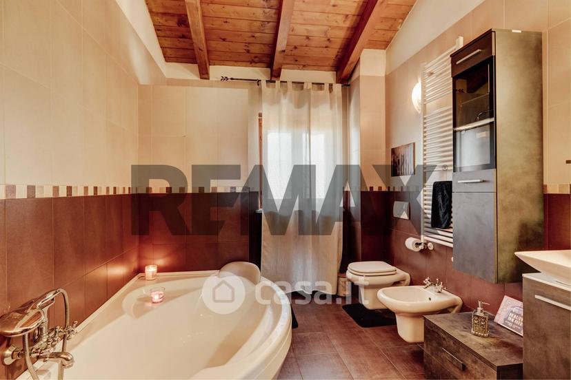Villa in Strada della Carlina 17 — foto 12 di 52