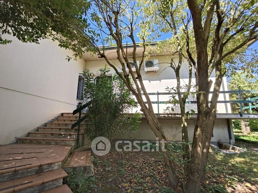 Villa in Via Quarantola 28 /1 — foto 46 di 47