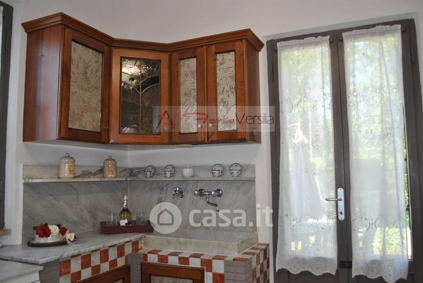 Villa in Via dei Cipressi 38 — foto 17 di 34