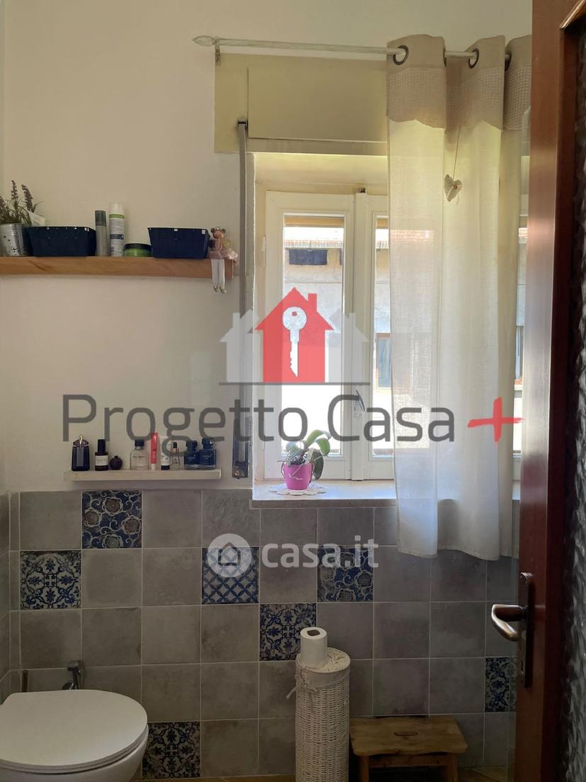 Trilocale in Via Giuseppe Garibaldi — foto 37 di 69
