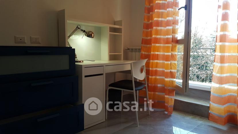 Stanza in Via A. Cantore 2 — foto 6 di 36