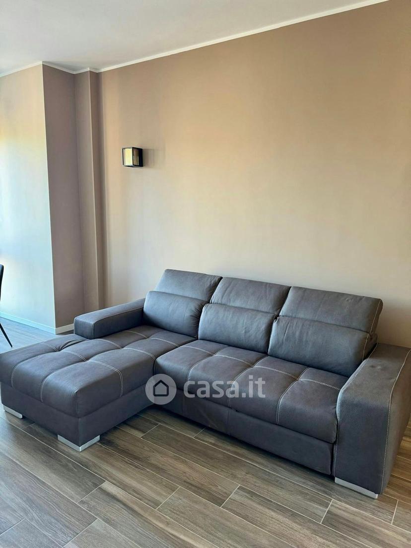Trilocale in Via Alessandro Manzoni 18 — foto 6 di 13