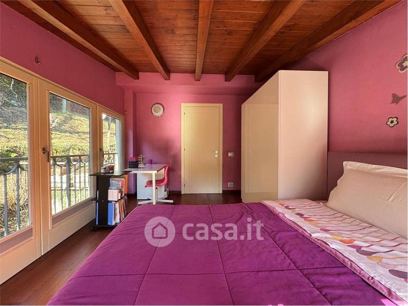 Villa in Ss33 del Sempione 67 — foto 26 di 60