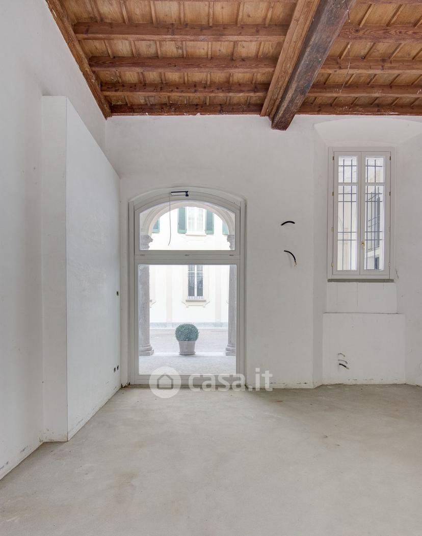 Bilocale in Via Simone del Pozzo 7 — foto 3 di 14