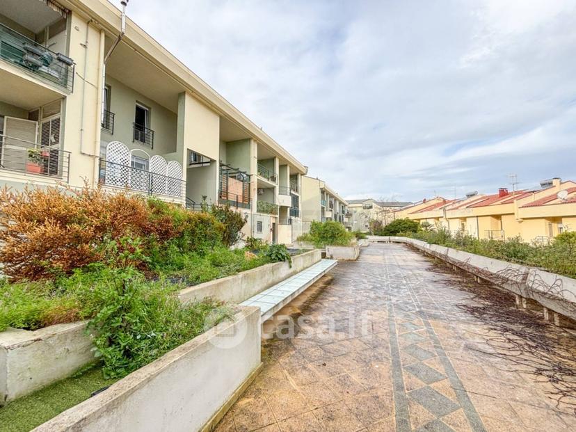 Appartamento in Via Walter Pasella 36 — foto 17 di 36