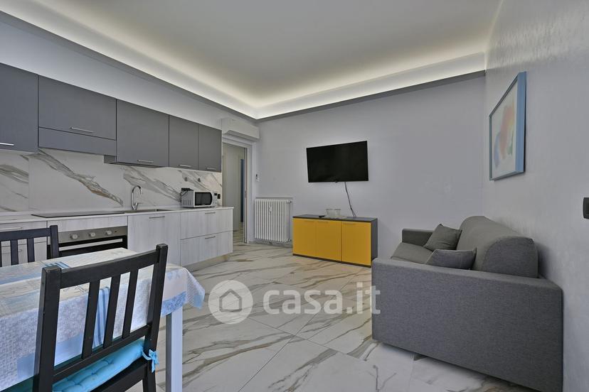 Trilocale in Via degli Aranci 10 — foto 29 di 32