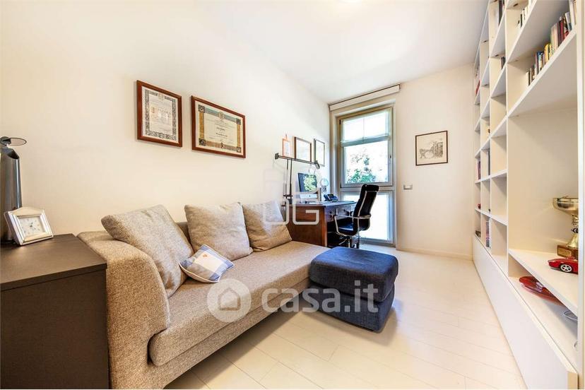 Appartamento in Via Antonio Gramsci — foto 10 di 19