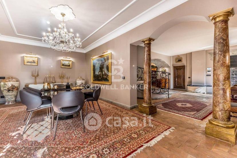 Villa in Strada Cassia Sud — foto 63 di 77
