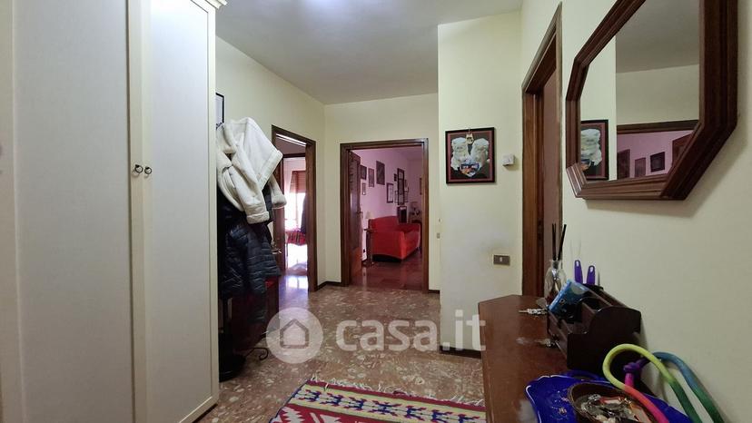 Trilocale in Via Pietro Brazzà 47 — foto 4 di 25