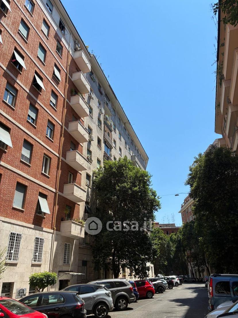 Trilocale in Via Luca Signorelli