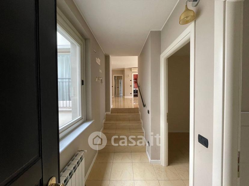 Quadrilocale in Via Alessandro Manzoni — foto 12 di 45