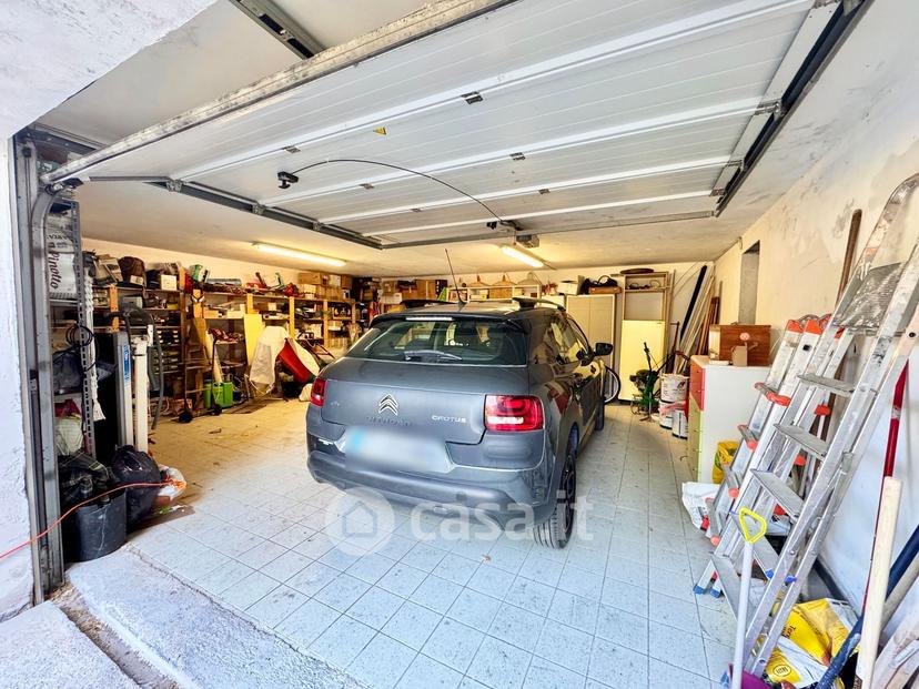 Villa in Via delle Scuole — foto 14 di 73