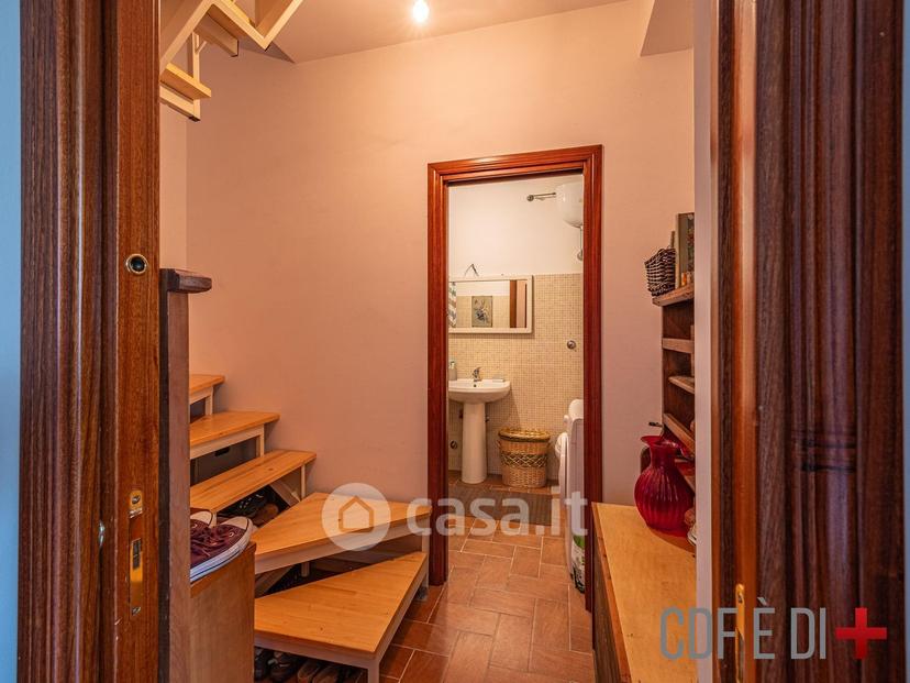 Trilocale in Via delle Petriane — foto 10 di 19