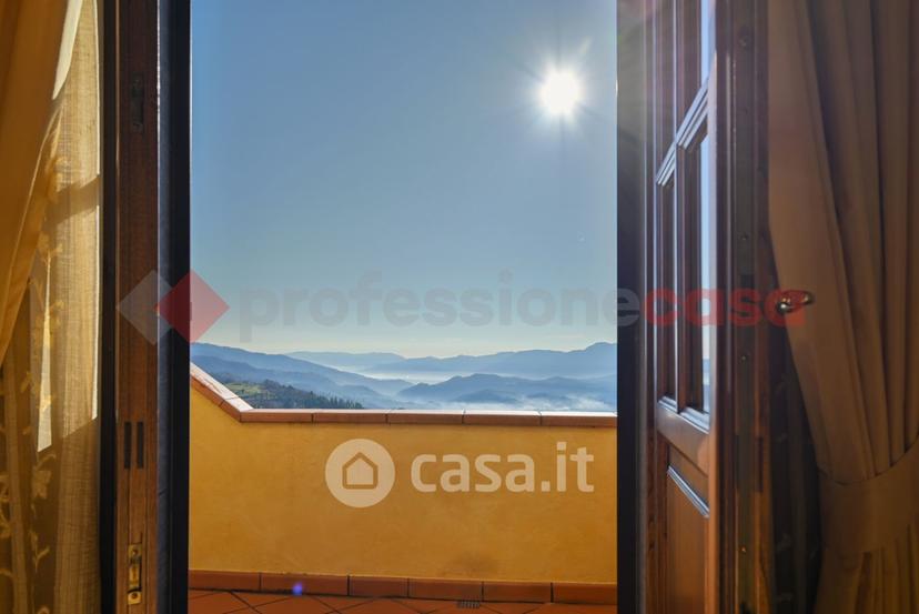Villa in Via IV Novembre 6 -8 — foto 43 di 50