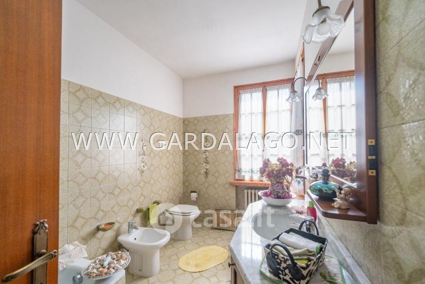 Villa in Via Carlo G. Battistoli — foto 8 di 37
