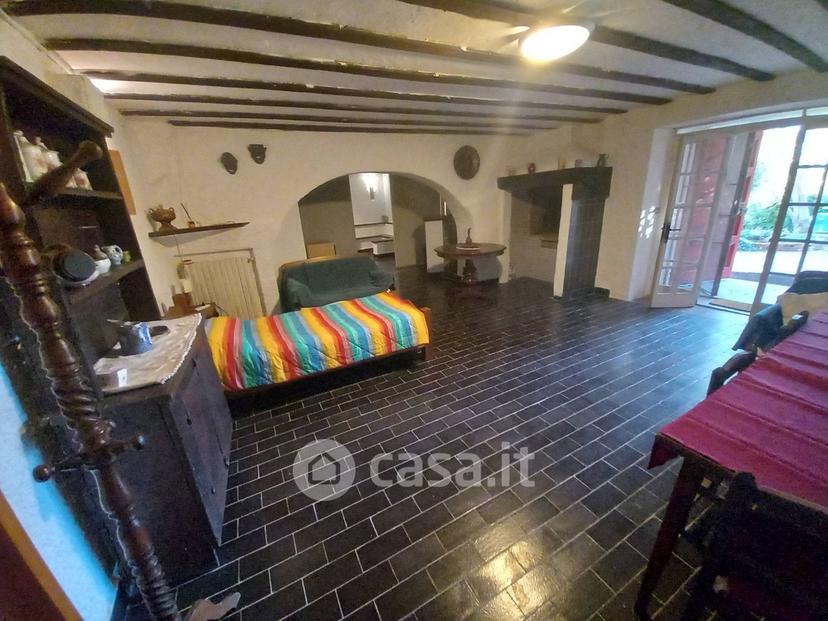 Bilocale in Via Santa Caterina 5 — foto 9 di 13