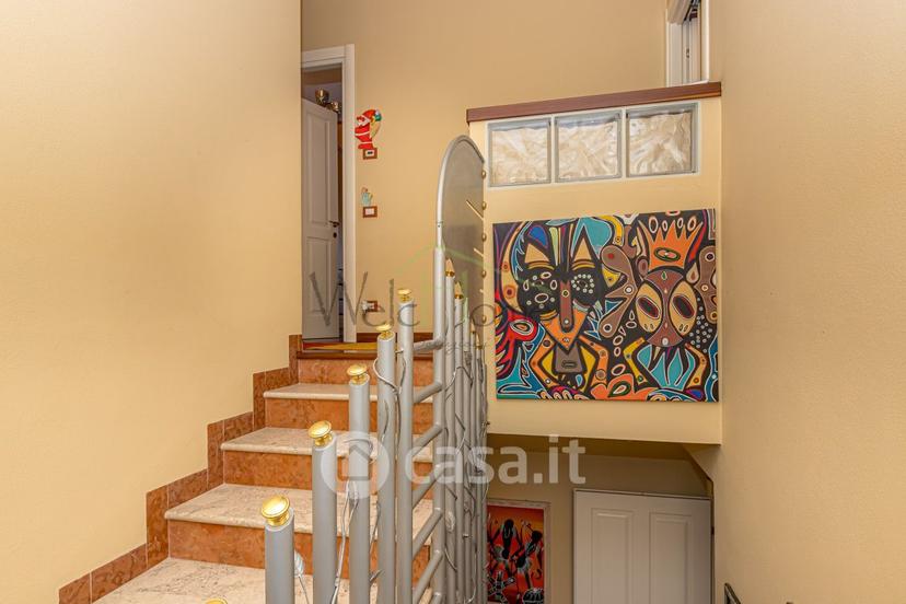 Villa in Via Anzano — foto 22 di 47