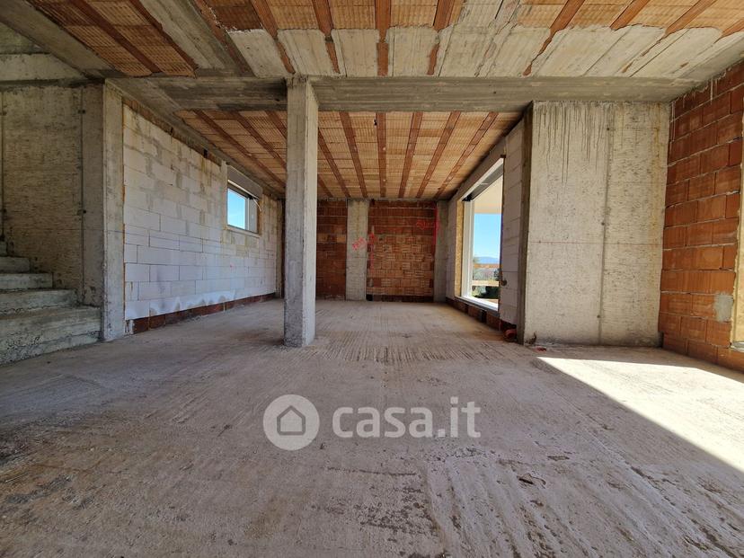 Villa in Via San Cassiano — foto 14 di 48