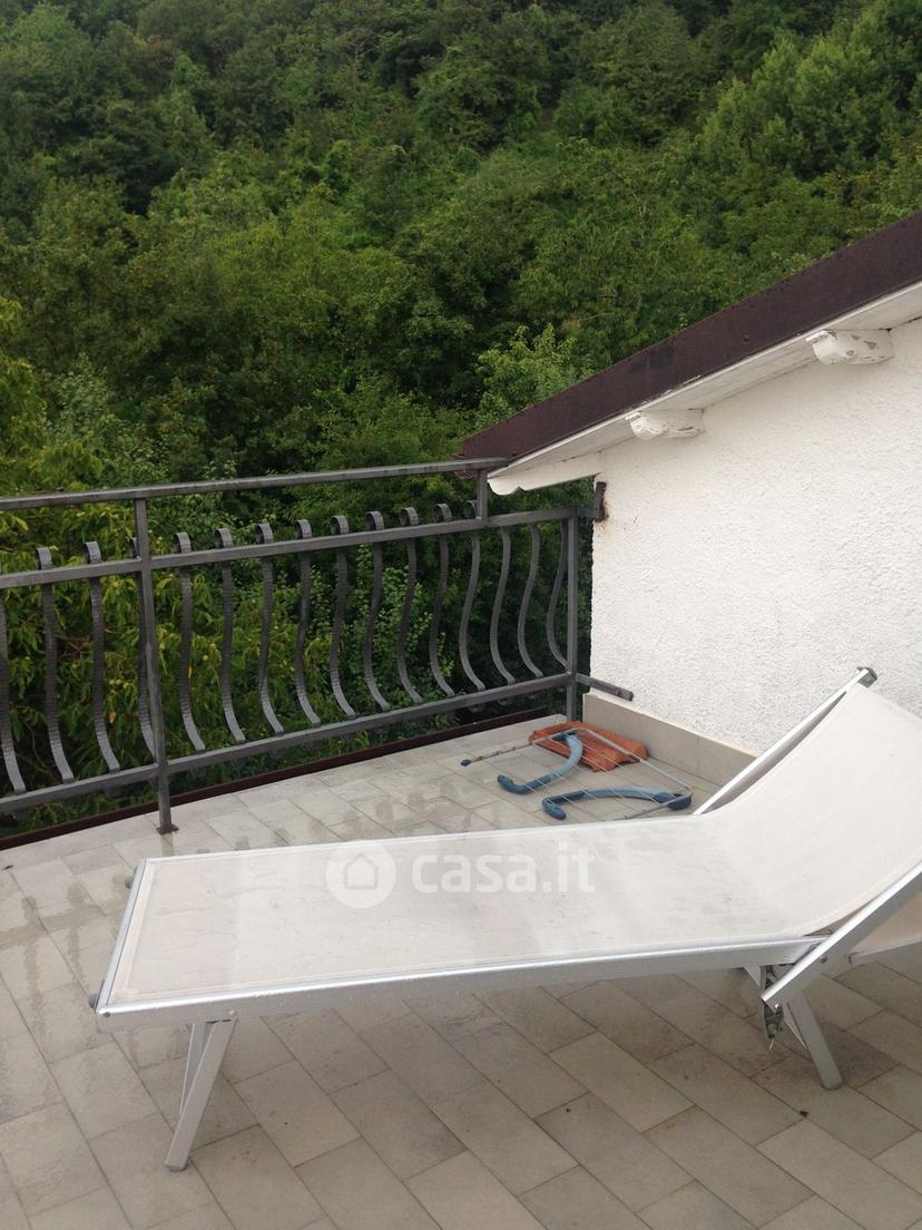 Villa in Frazione Cassego — foto 10 di 22