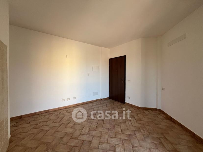 Trilocale in Via Italia — foto 5 di 19