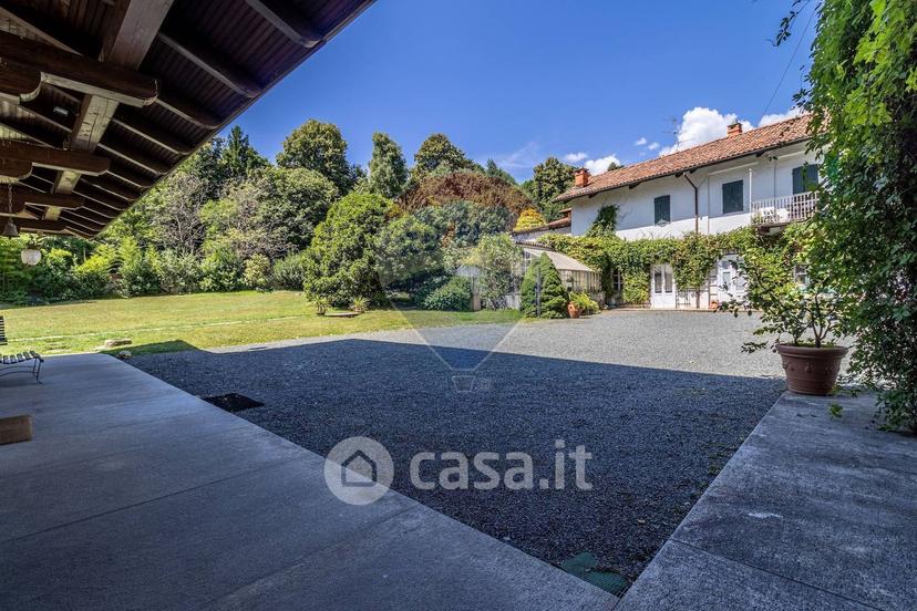 Villa in Via Ing. Bertola 1 — foto 17 di 132