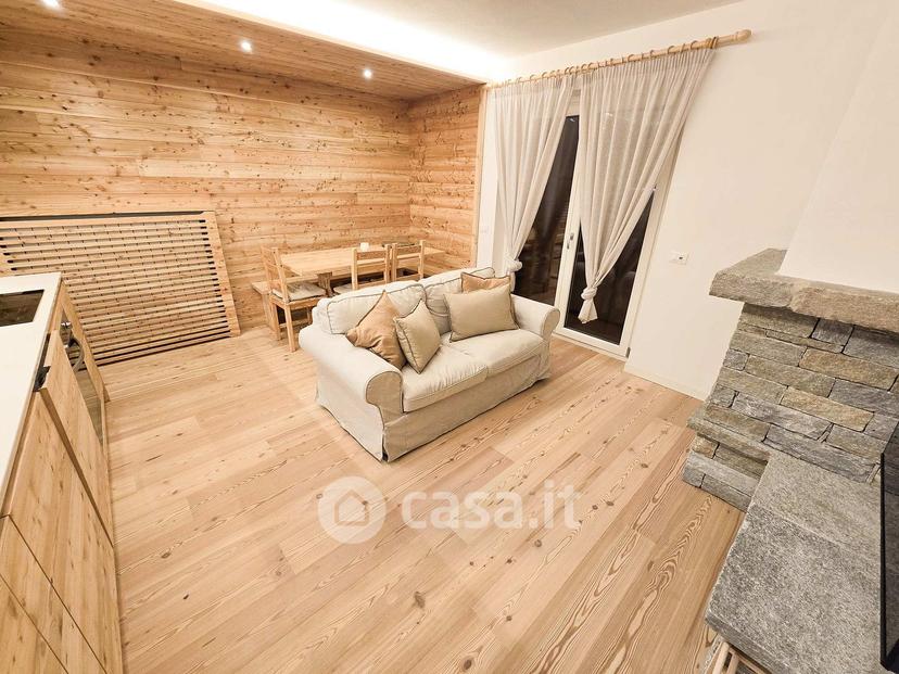 Trilocale in Corso Roma 170 — foto 13 di 49