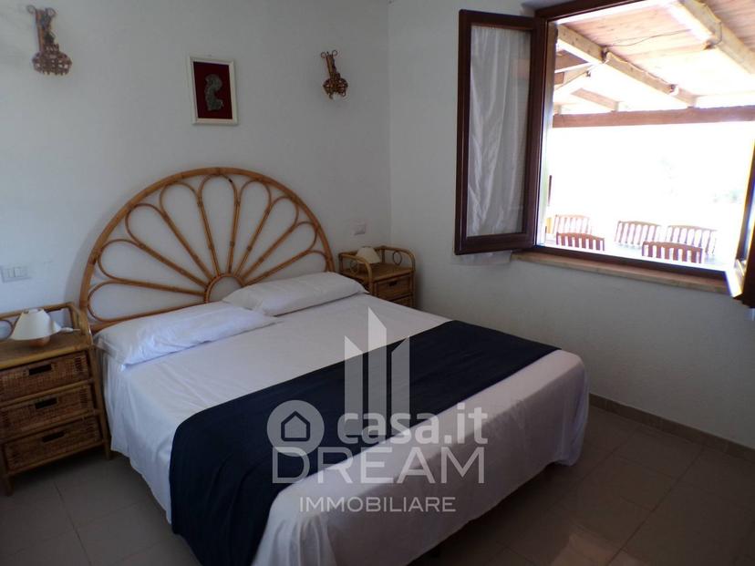 Villa in Via delle Tamerici 24 — foto 2 di 31