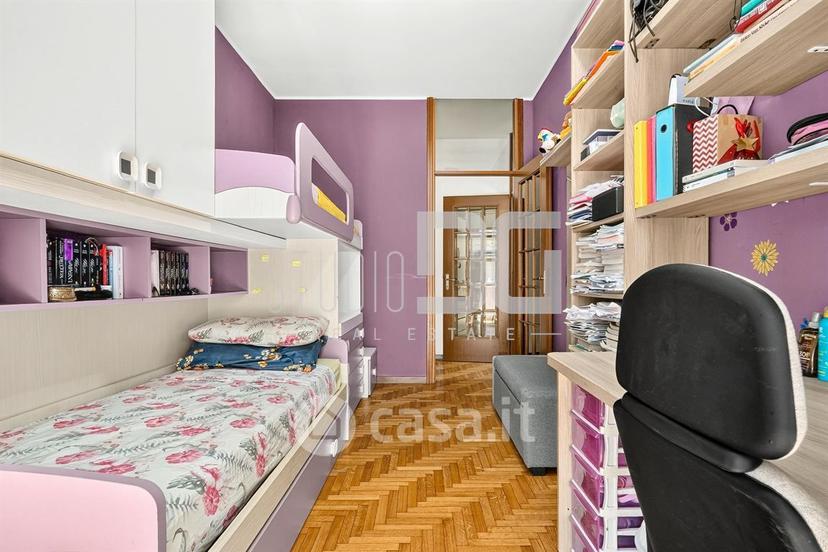 Trilocale in Viale Vittorio Veneto 17 — foto 14 di 19