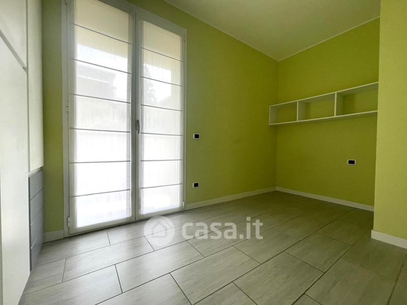 Trilocale in Via Carlo Cattaneo — foto 2 di 26
