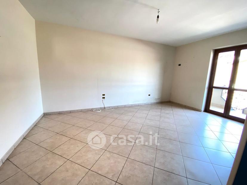 Trilocale in Corso Campano 470 — foto 12 di 12