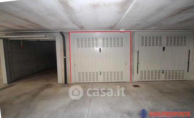 Trilocale in Via Pietro Maroncelli 26 — foto 24 di 31