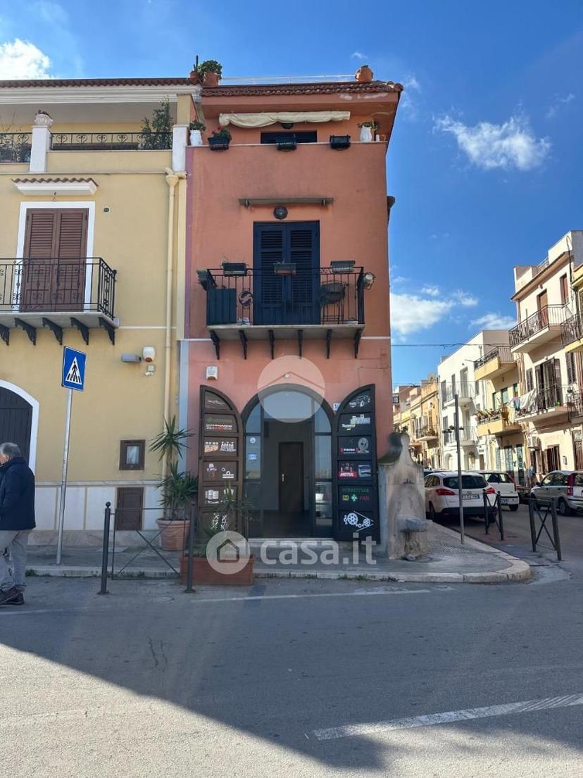Monolocale in Piazza Duca degli Abruzzi 1 — foto 2 di 22